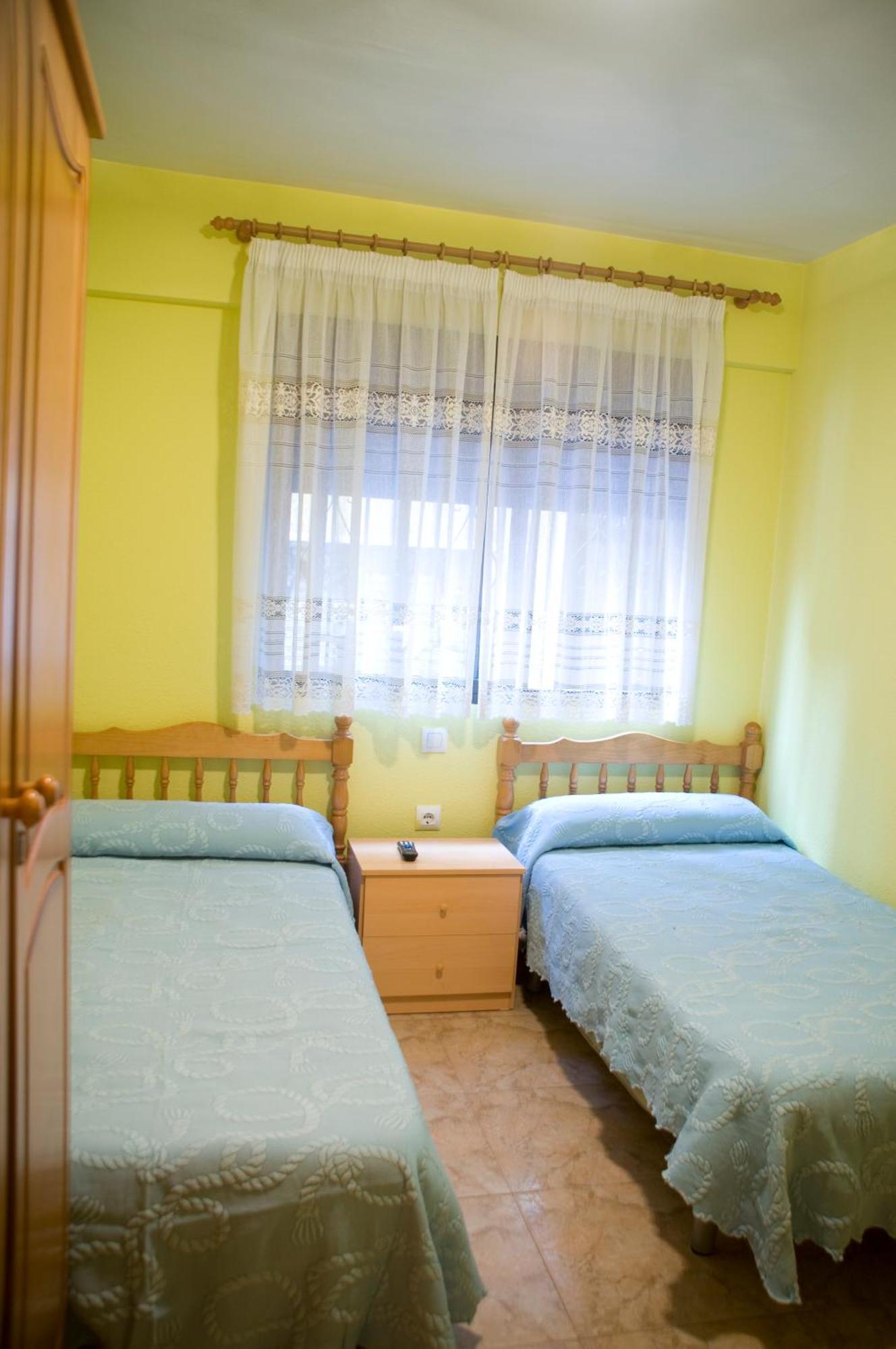 Pension Aries II Cuenca  Exterior photo
