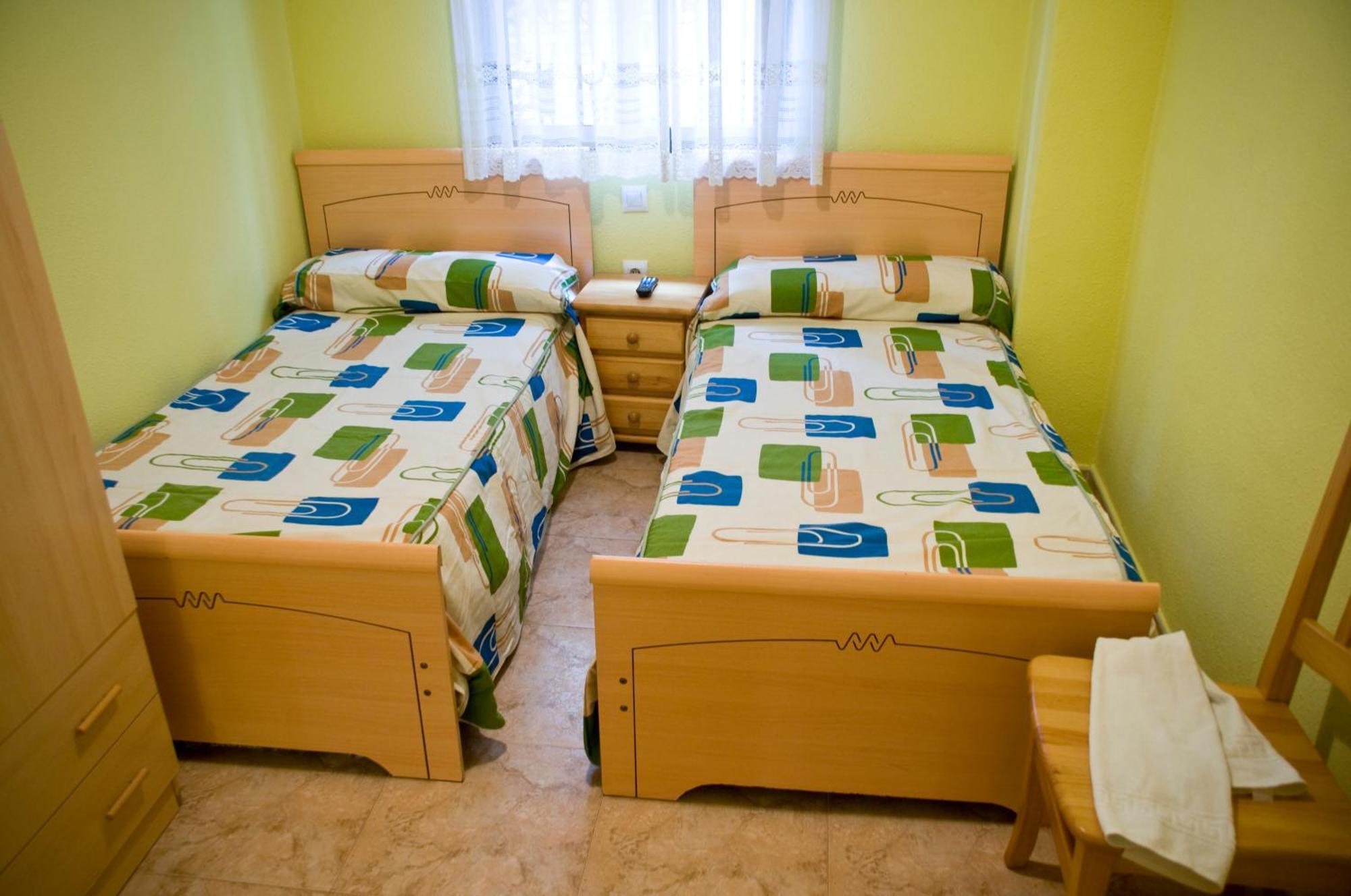 Pension Aries II Cuenca  Exterior photo